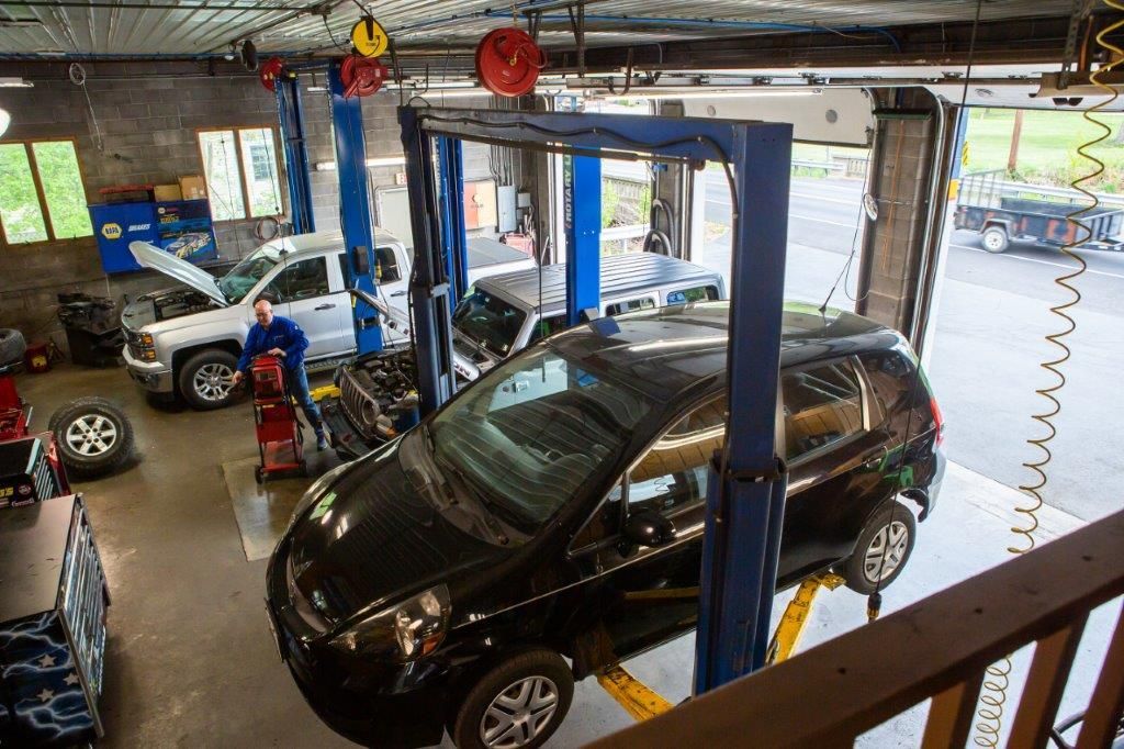 Shop Gallery Image | Eby's Garage
