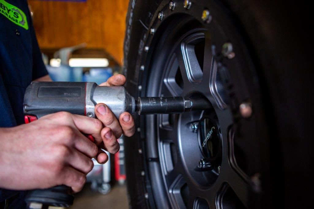 Shop Gallery Image | Eby's Garage