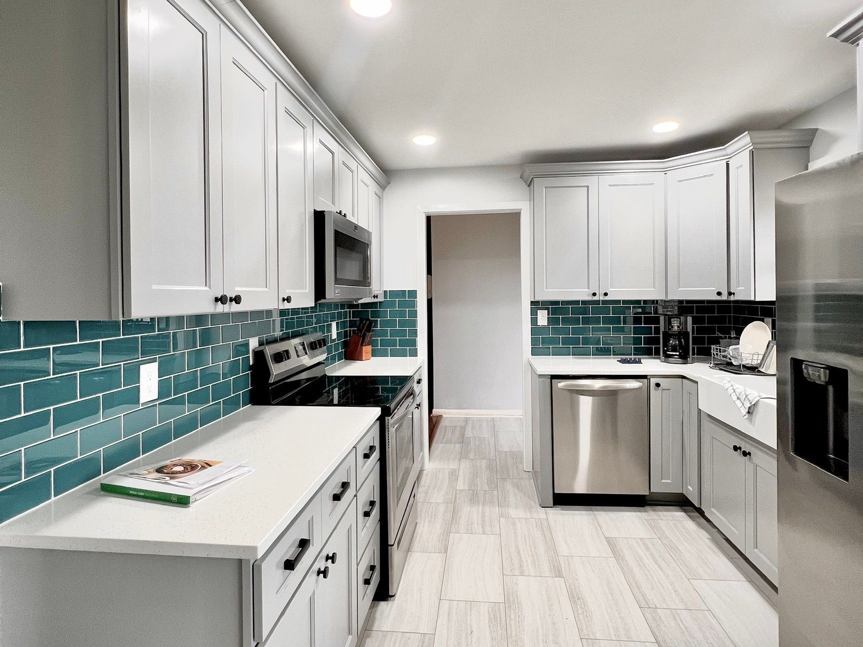 Kitchen Remodeling Contractors | Reisterstown MD| Light Gray Shaker Cabintes