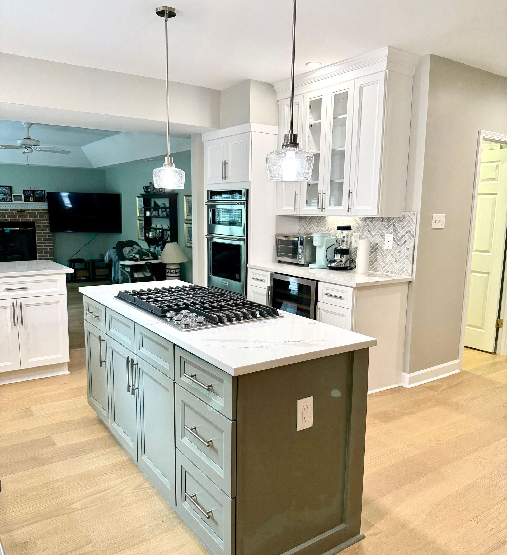 Looking for kitchen renovation services in Timonium, Maryland? We offer expert kitchen remodeling.