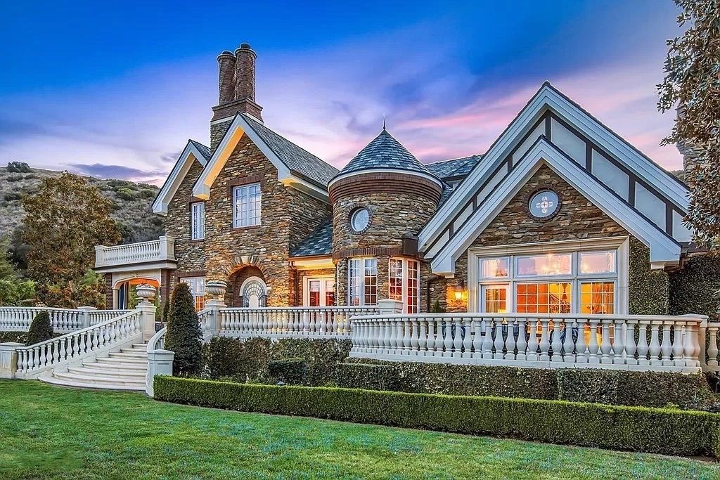 Traditional Style Estate