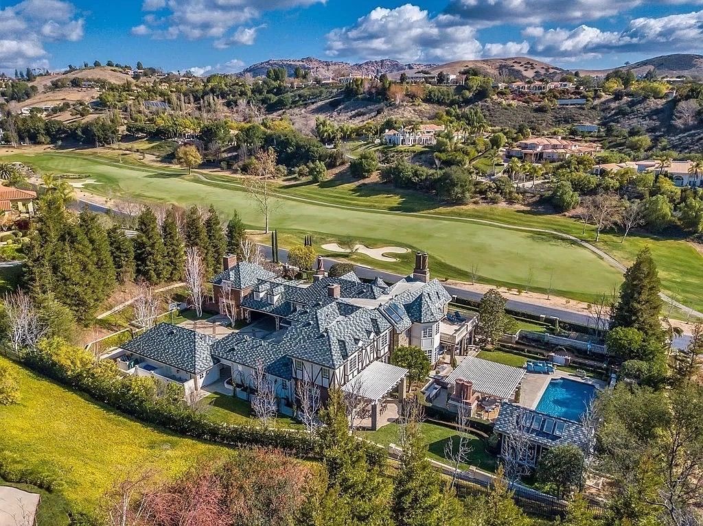 Traditional Style Estate