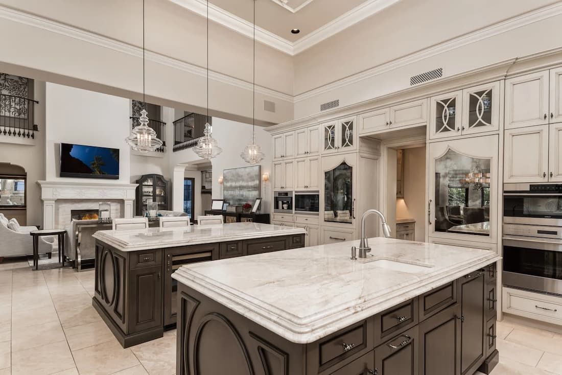Kitchen island with contrasting wood cabinetry