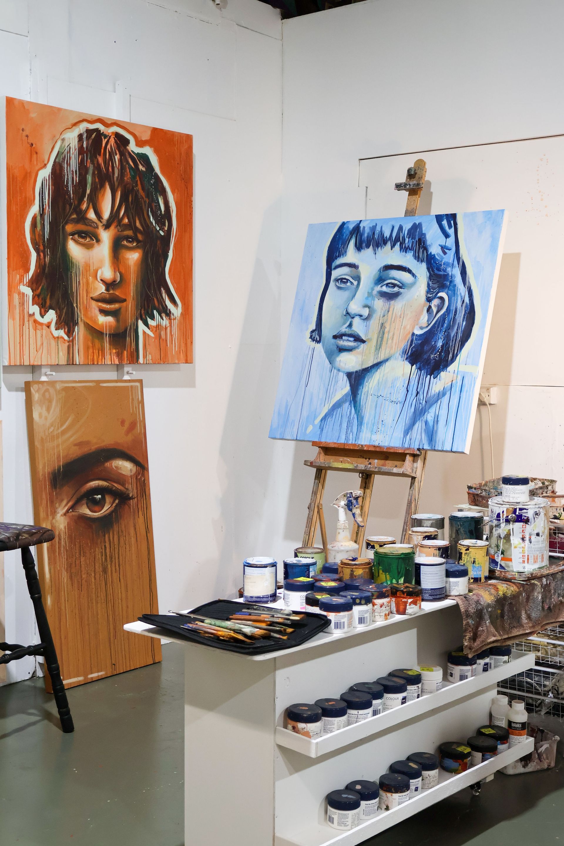 image of an art studio for lease
