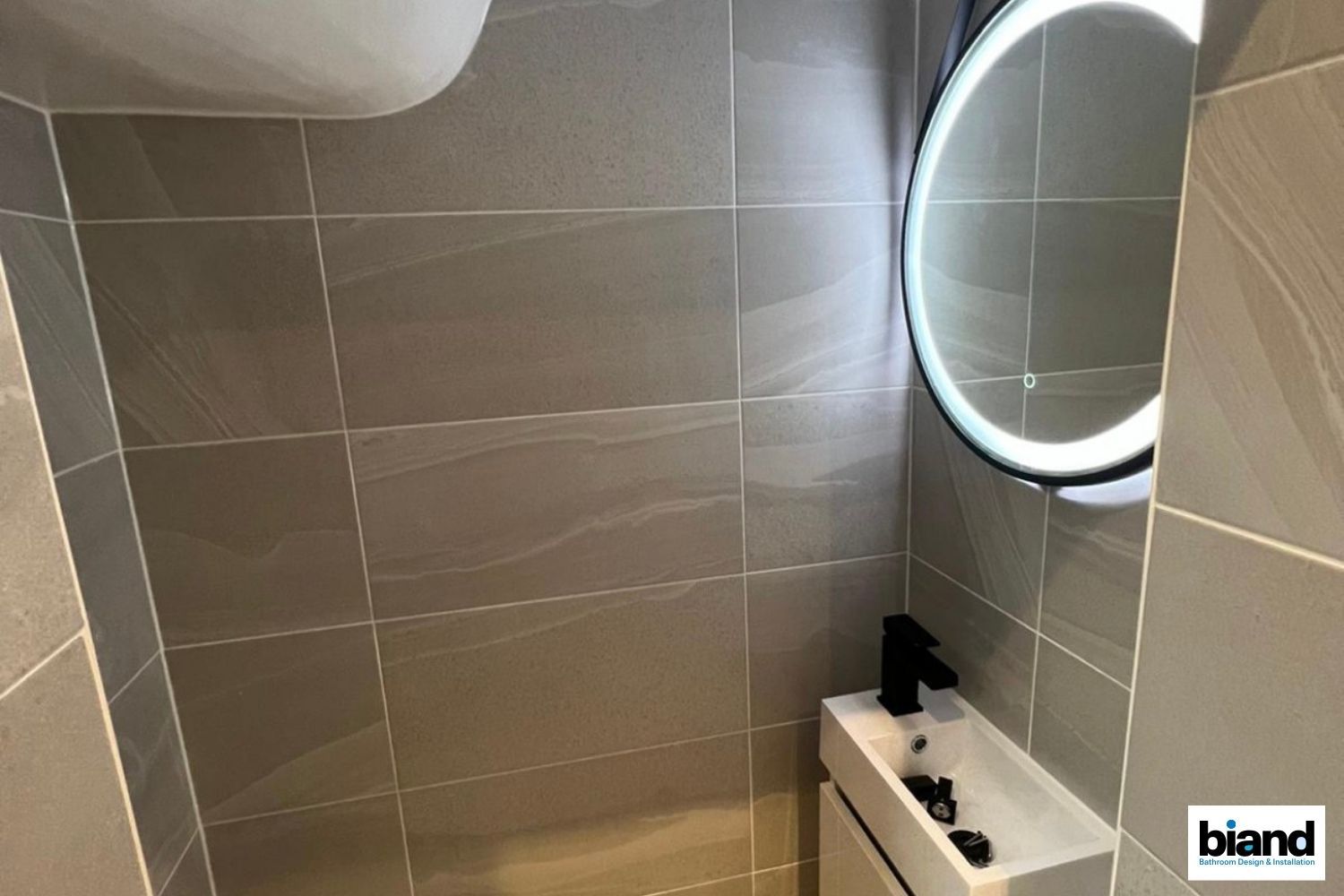 bathroom accessories