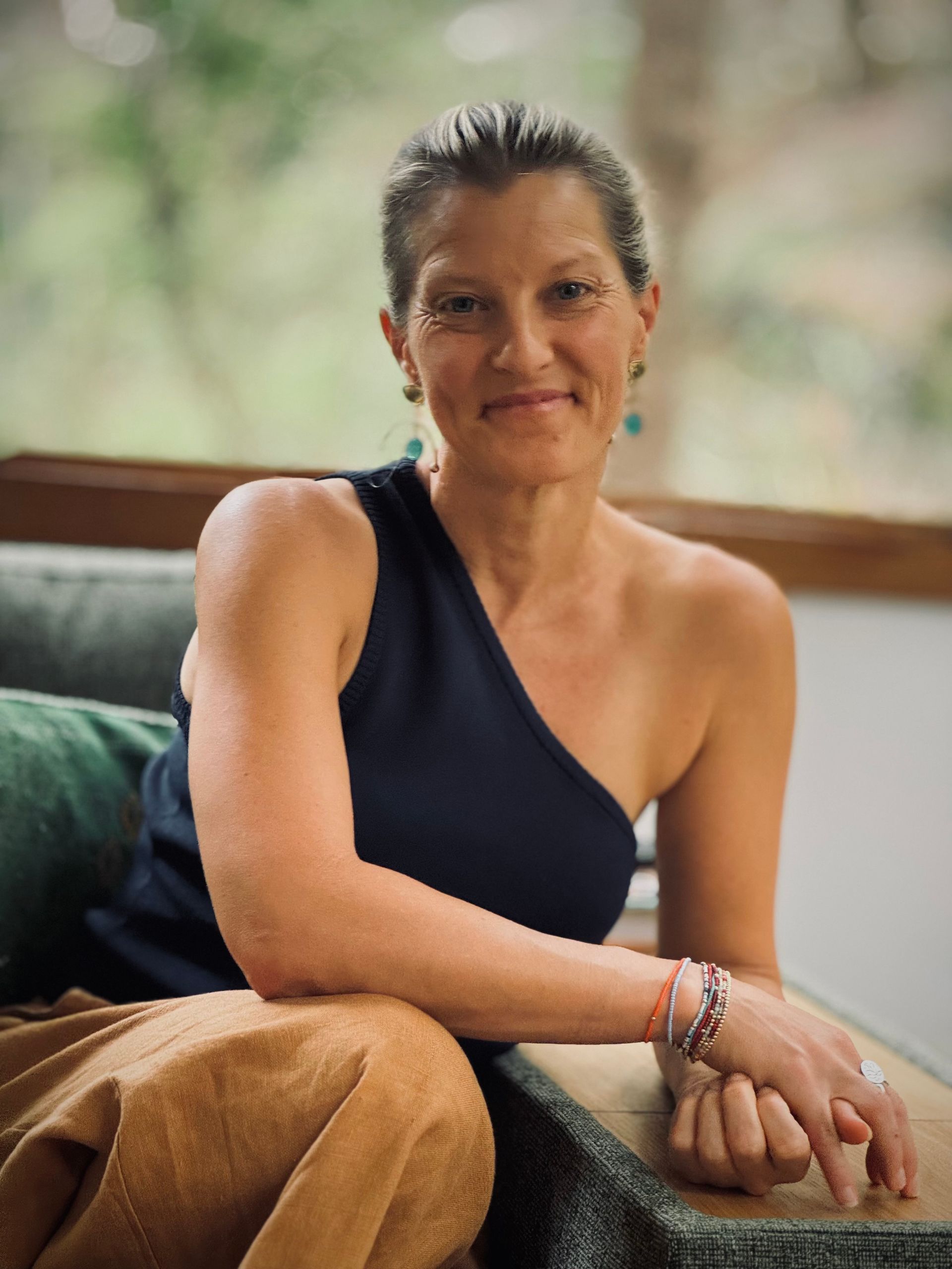 Life Coach for Mothers, Matrescence Facilitator, Yoga Teacher