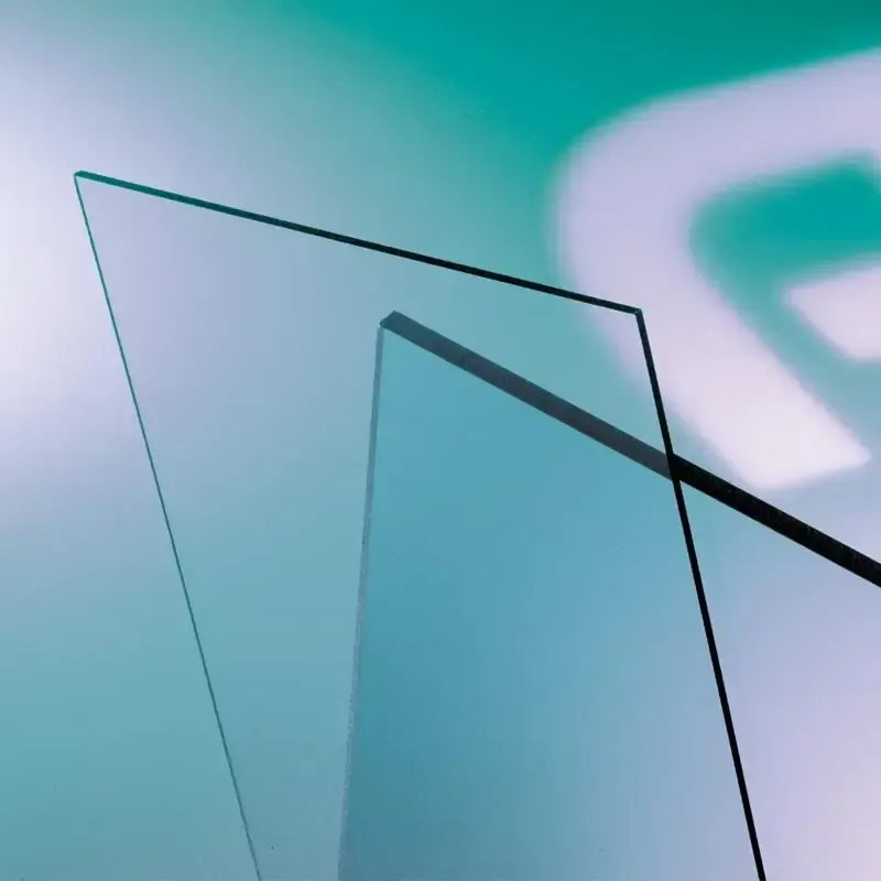 Plexiglass e lexan (policarbonato ) compatto tagliato su misura