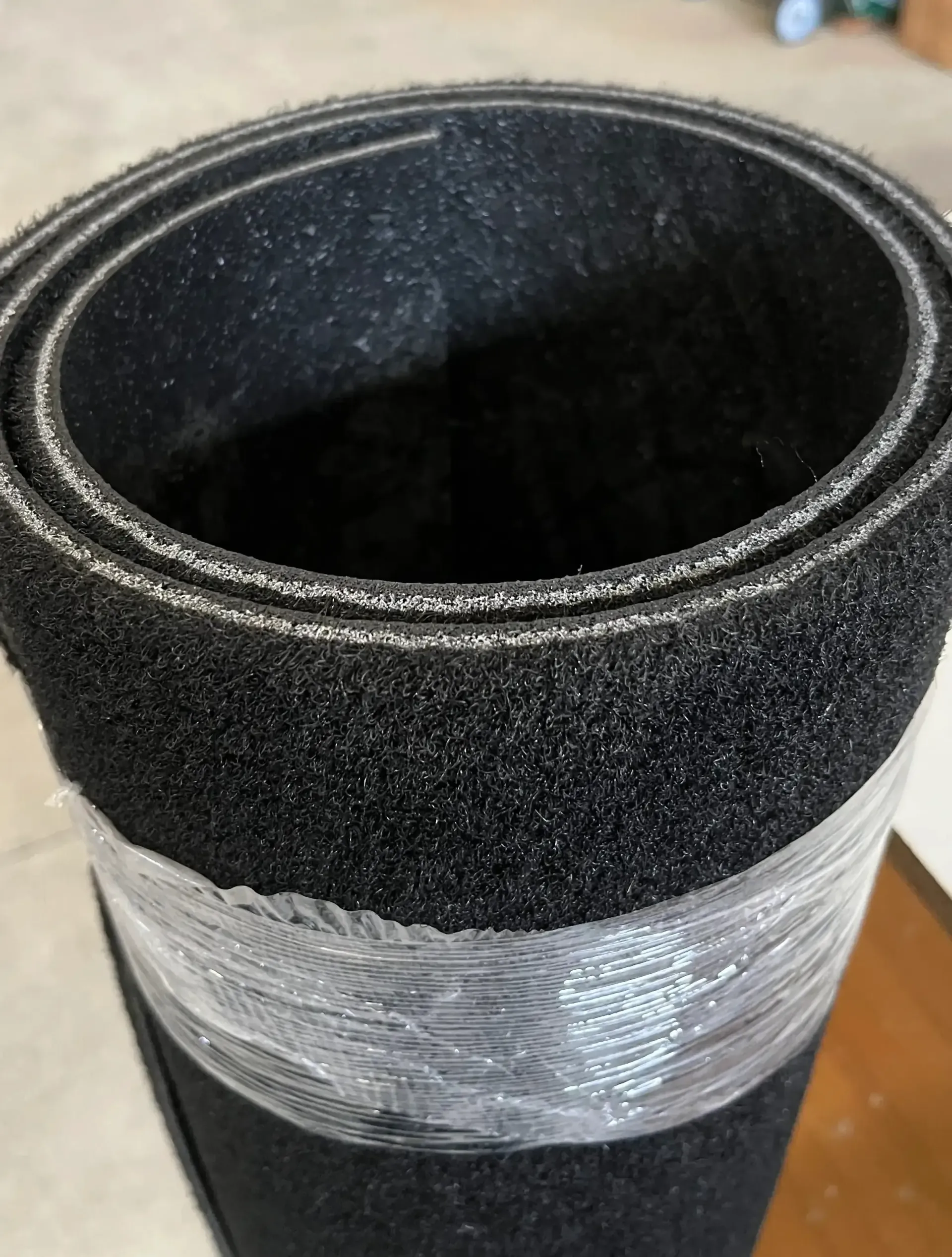 Zerbino Zermatt 4220 in materiale resistente, con superficie pulente e fondo antiscivolo per ingressi puliti e sicuri