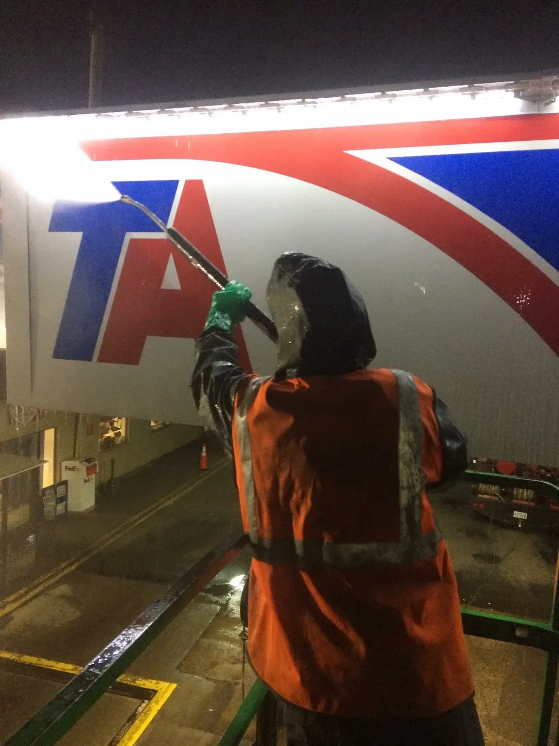 Commercial Washing Service in Oregon