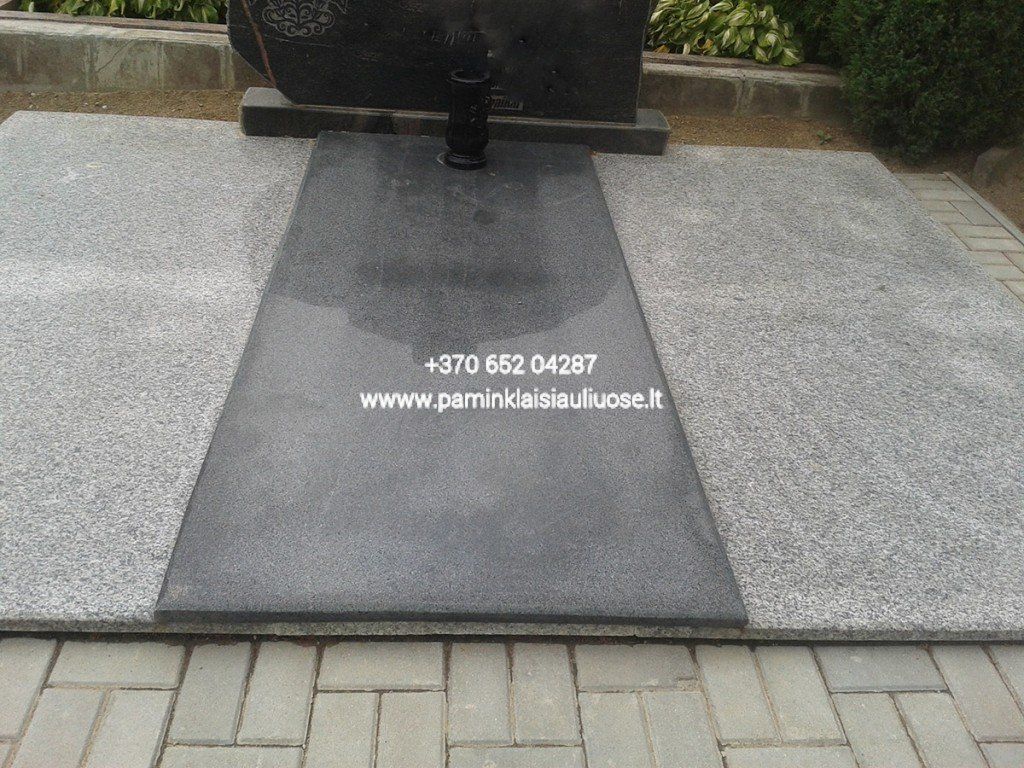 Akmenita - Kapų apdaila