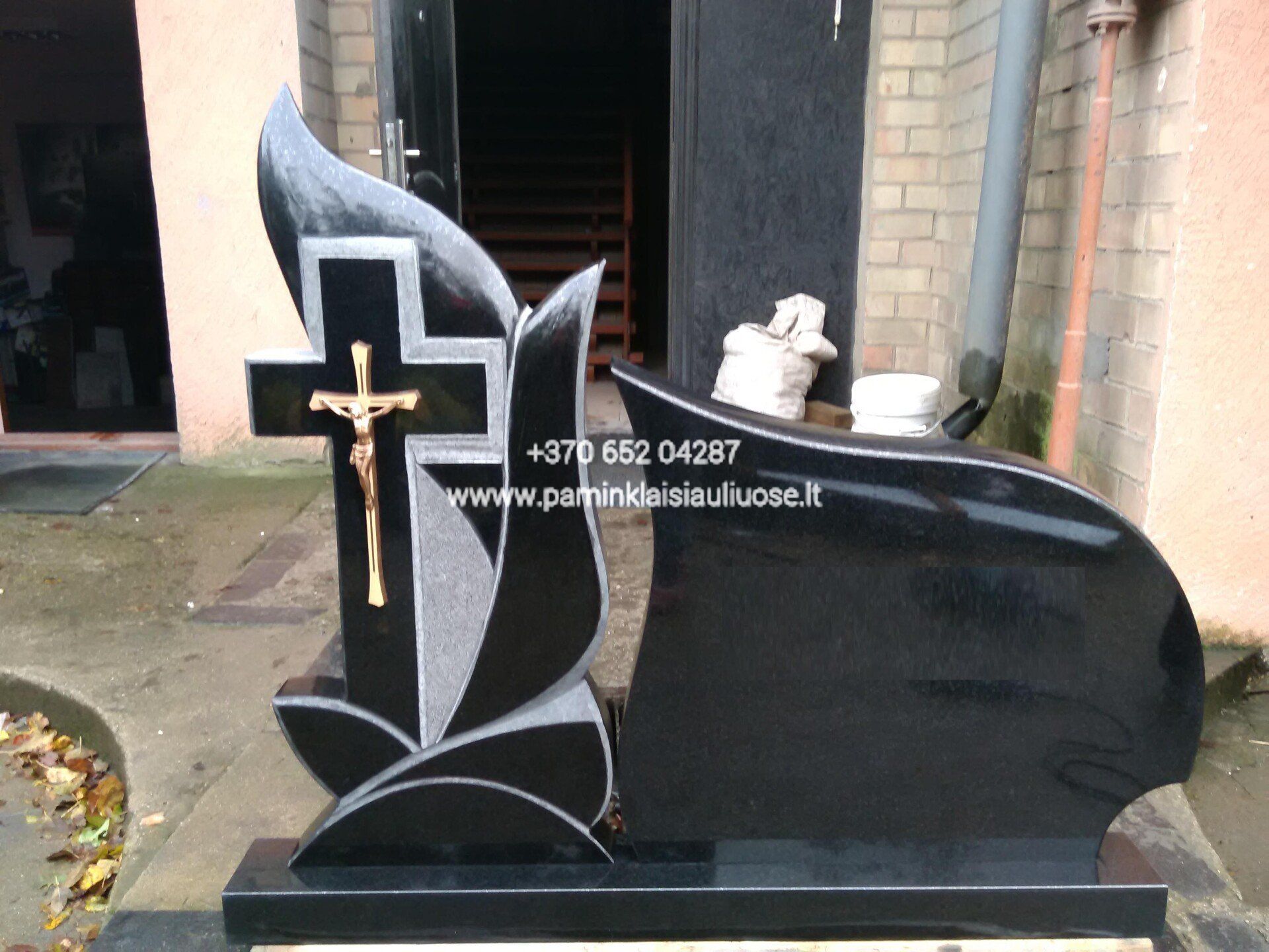 Akmenita, ĮI | 1 dalies paminklai