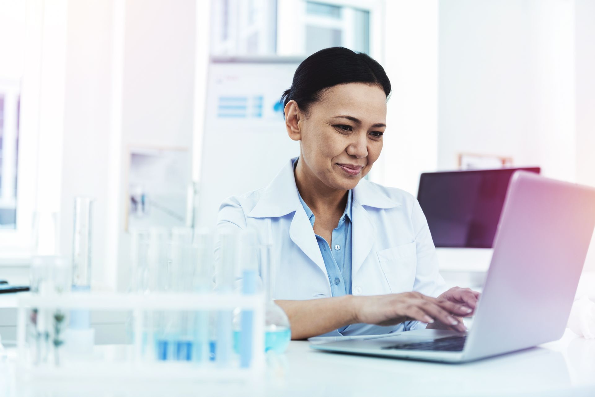 clinical trials doctors physicians in a lab houston tx - novtira