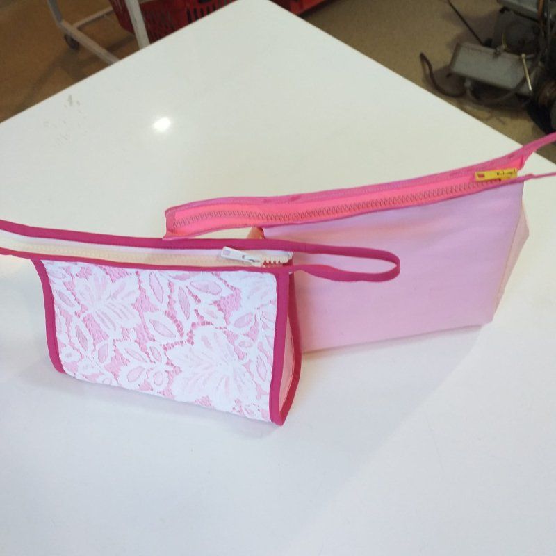 Kosmētikas maciņu šūšana