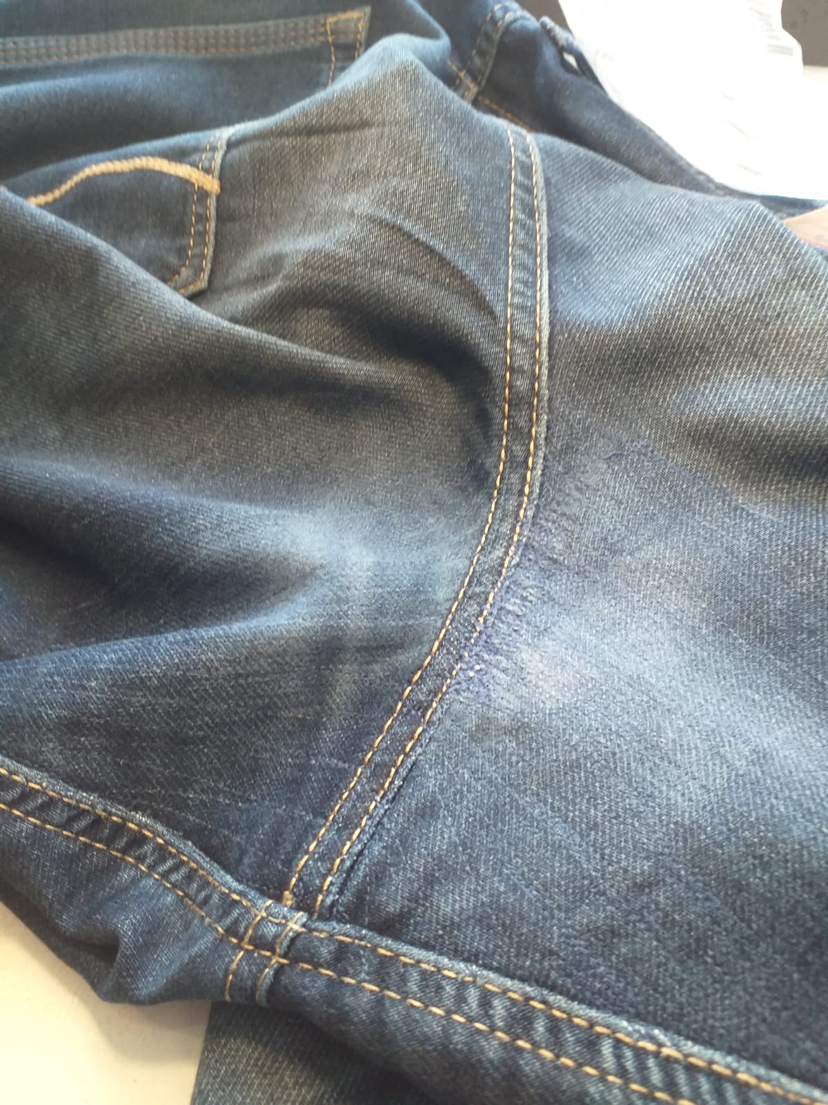 Bikšu labošana, bikšu šūšana, apģērba remonts, apģērbs, Šūšanas pakalpojumi Purvciemā, Purvciems, apģērba remonts Purvciemā