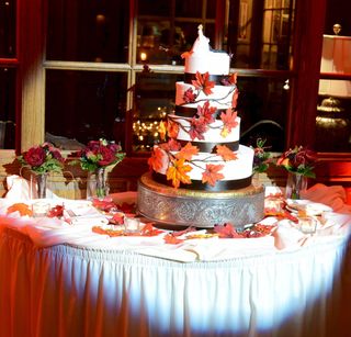 NH wedding cake spot light, dover rochester derry hampstead NH