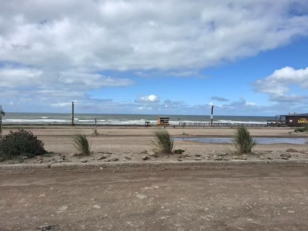 Hostel frente al mar