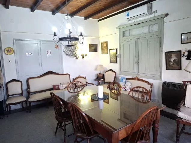 Servicio de restaurante en Claromecó