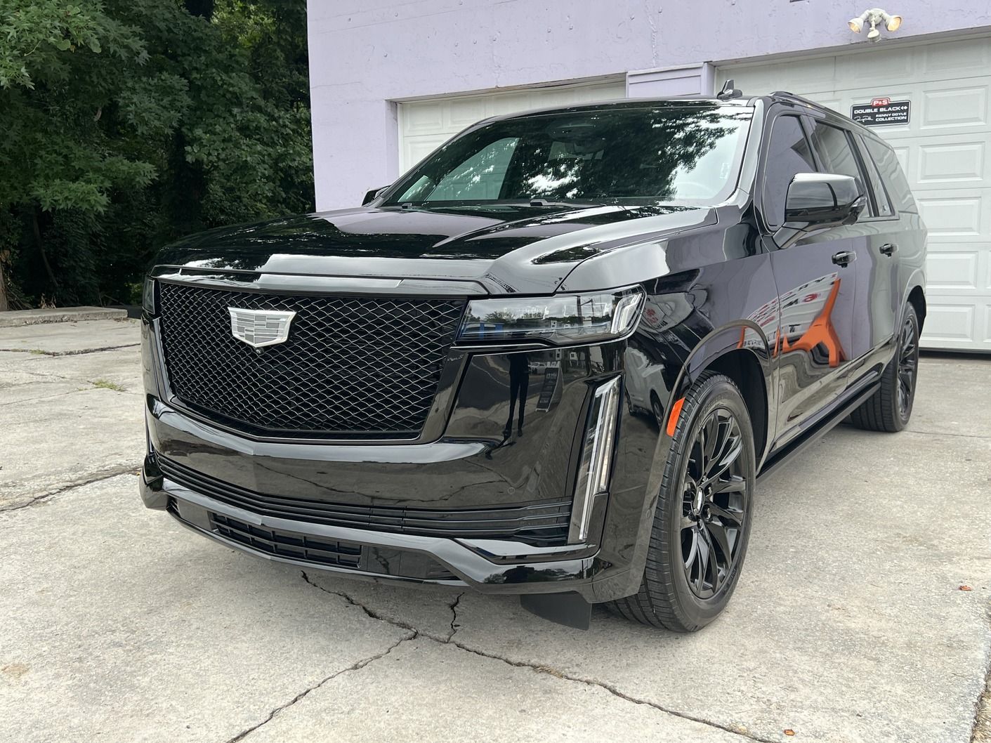 Black Escalade ceramic coating