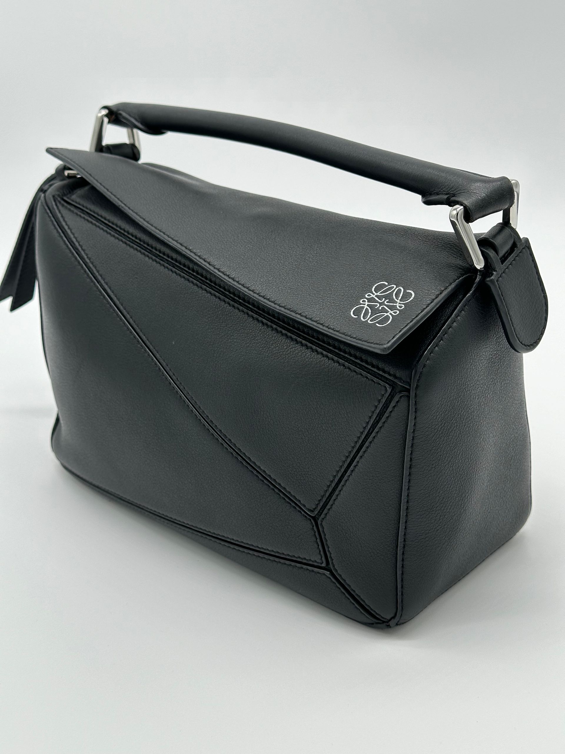 Loewe Puzzle Bag (Black)