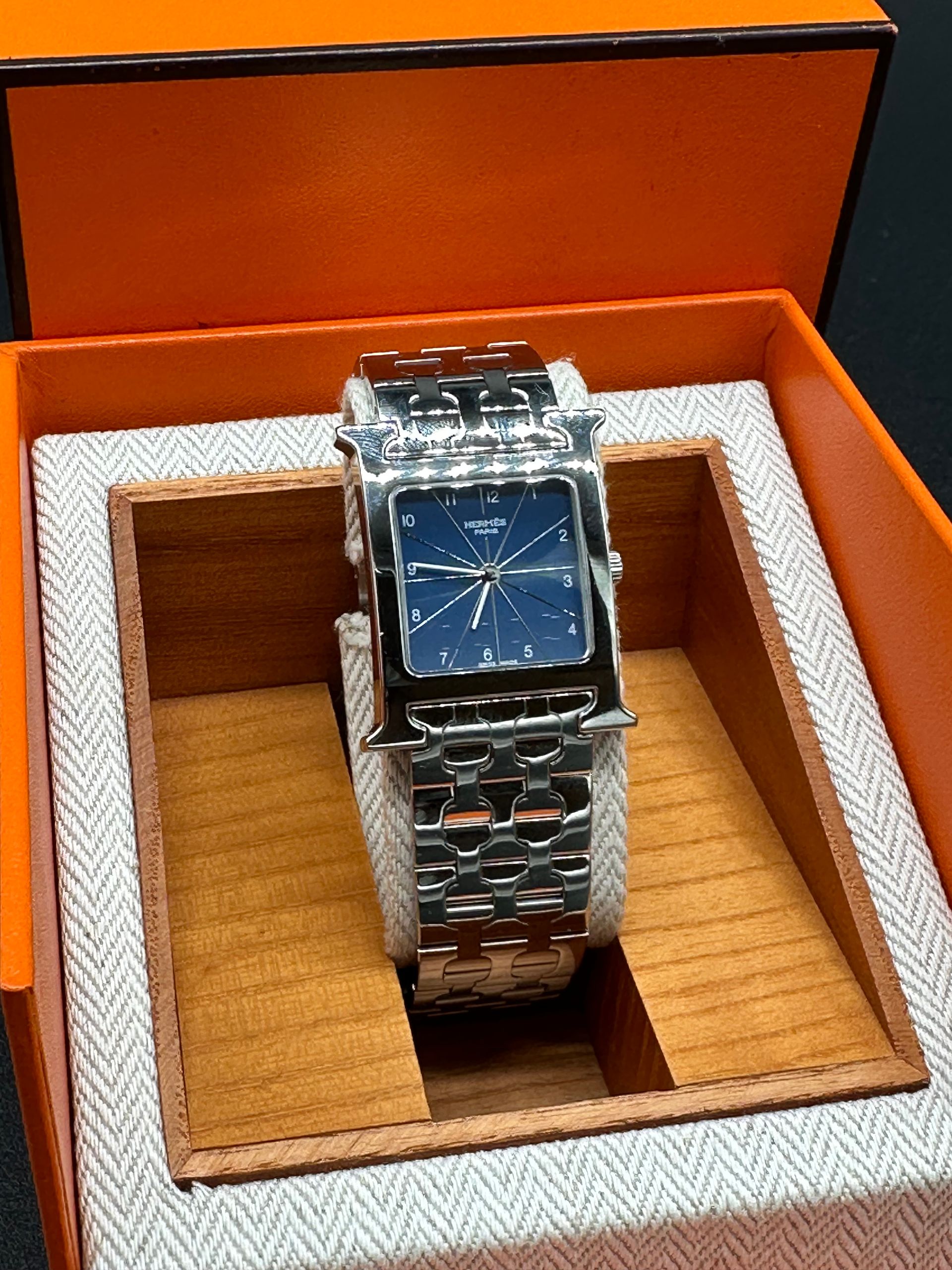 Hermes Women's H Quartz Watch Model HH1.510