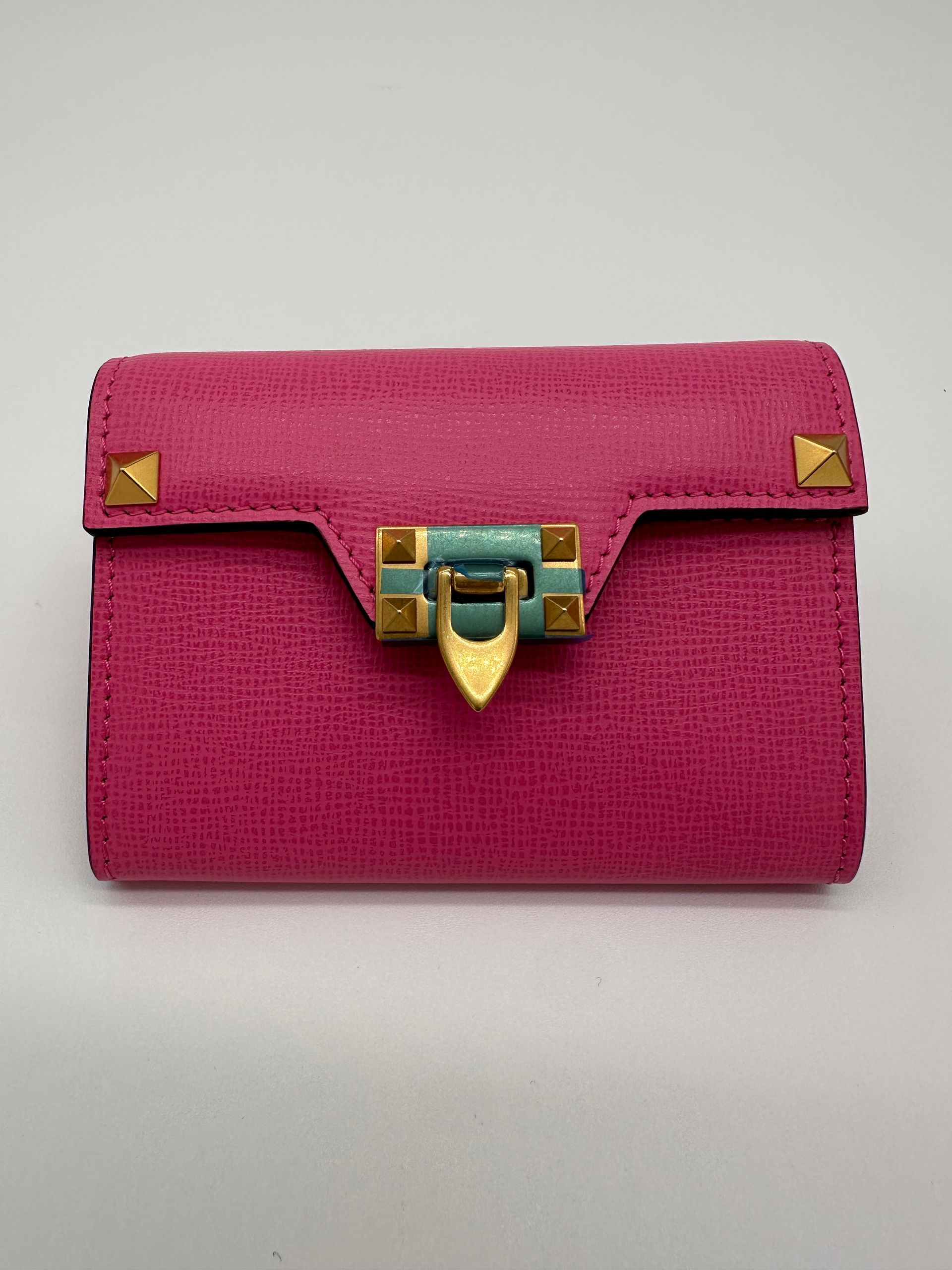 Valentino Garavani Rockstud  Alcove Leather Wallet (Pink)