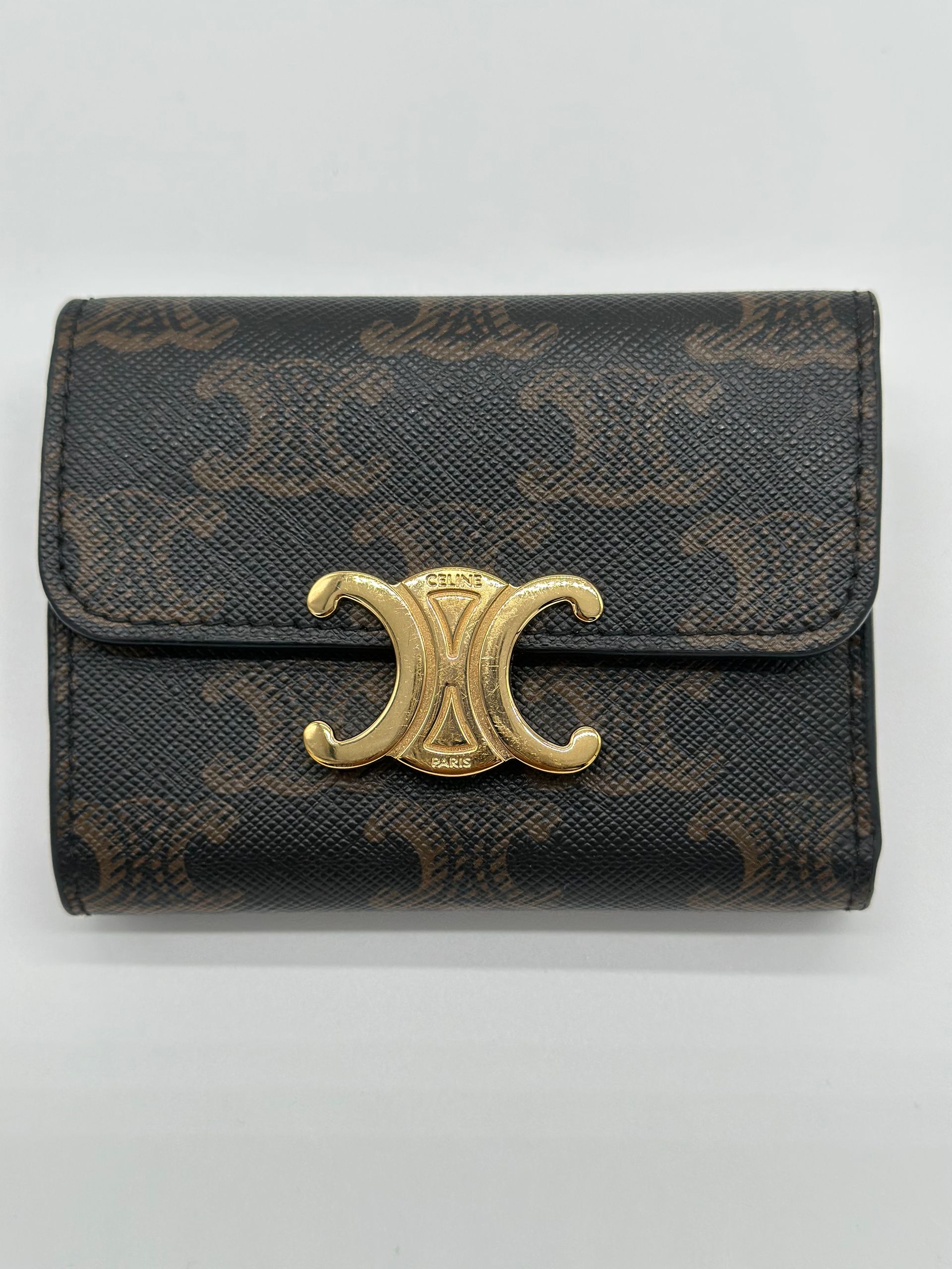 Celine  Compact Wallet  with Coin Triomphe (Monogram)