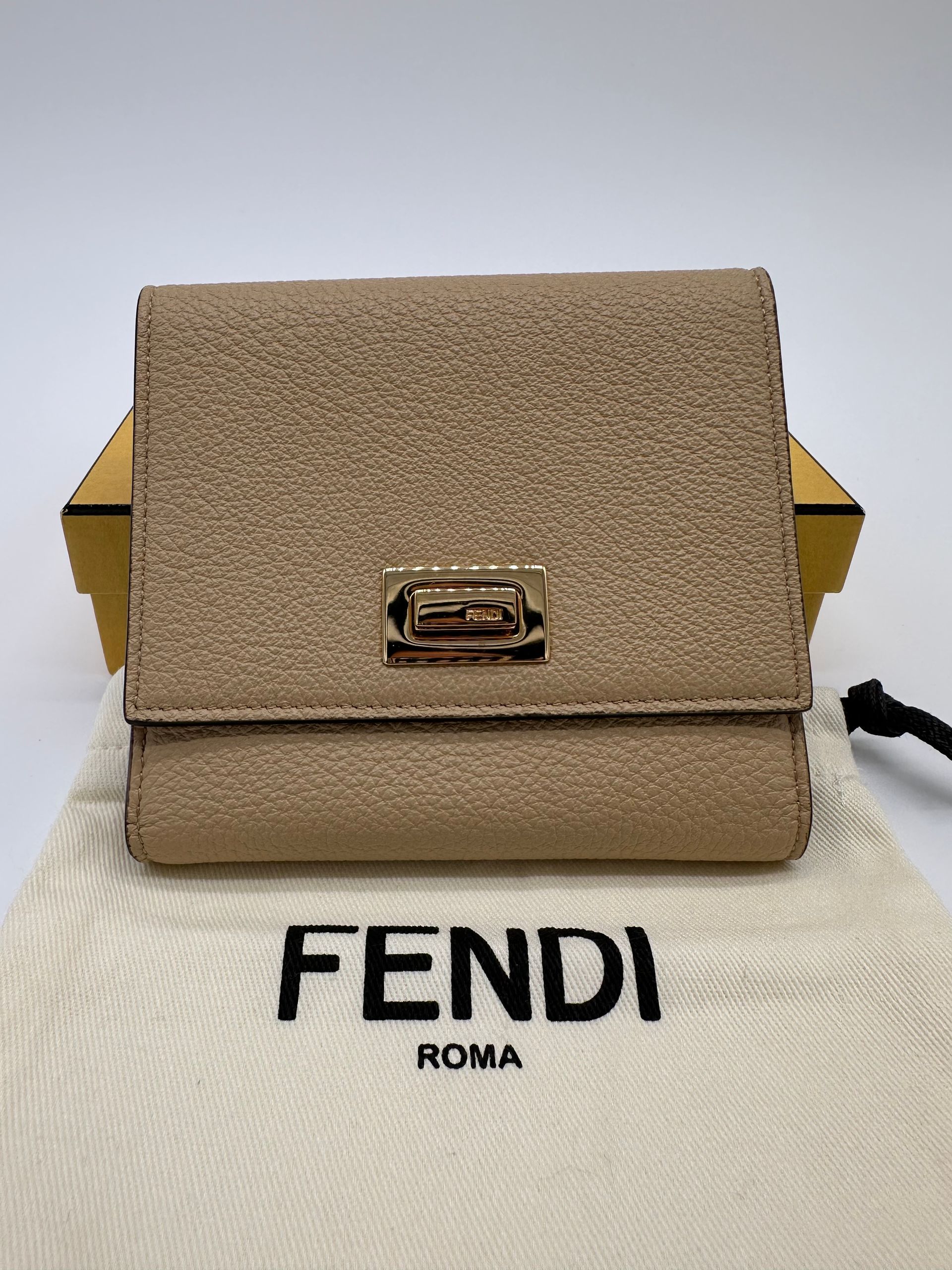 Fendi Leather Compact Wallet (Beige)