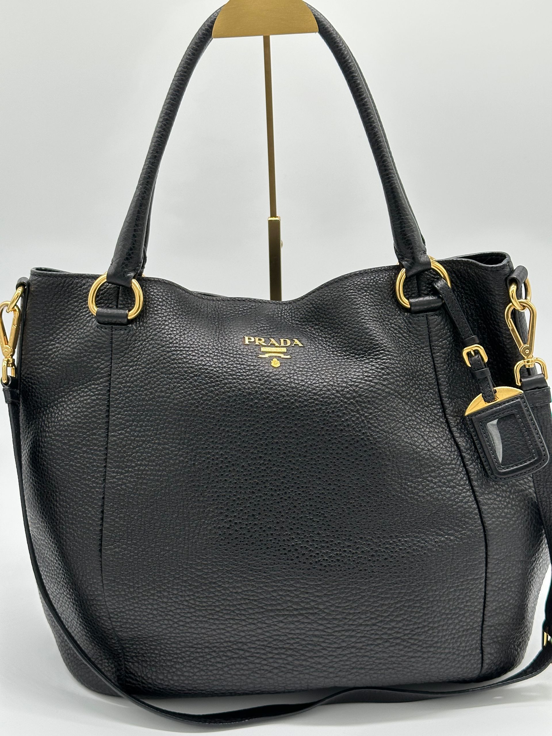Prada Vitello Daino Tote Nero (Black)