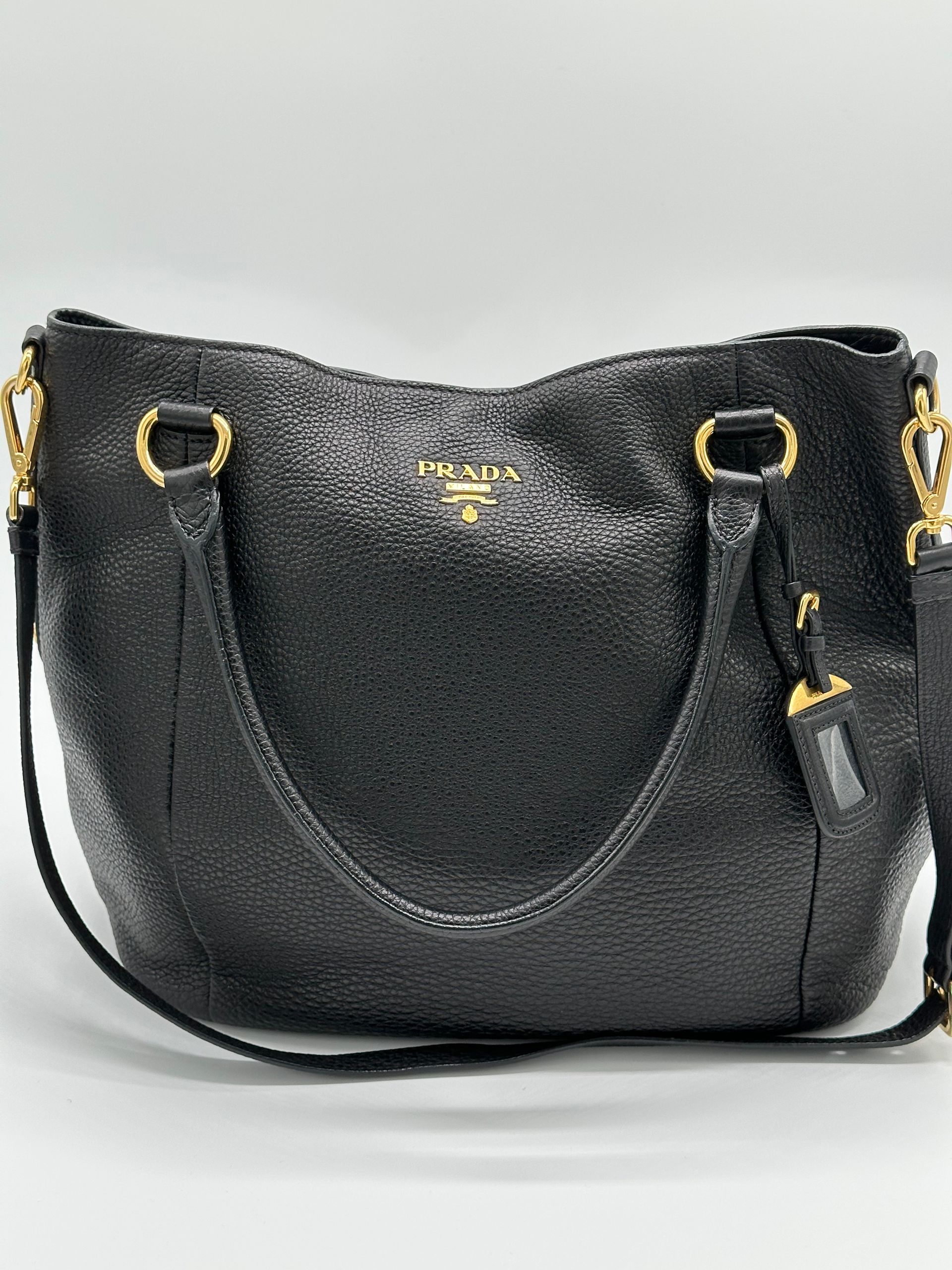 Prada Vitello Daino Tote Nero (Black)
