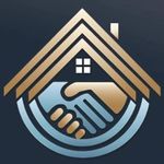 Apretón de manos dentro de una casa, color dorado y azul, que representa bienes raíces y acuerdos.