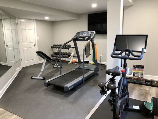 home gym basement addition
