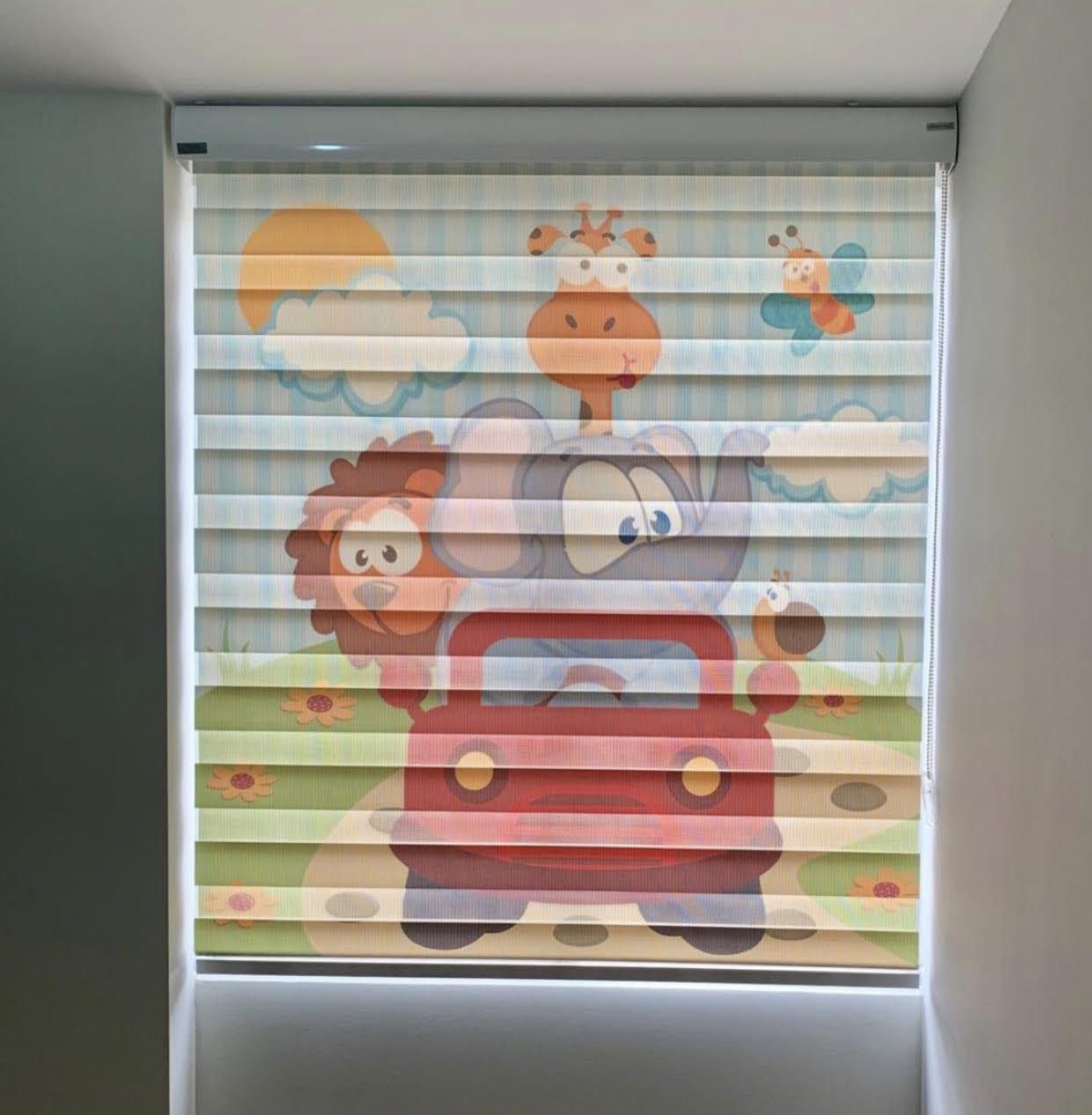 Sheer Screen personalizado infantil