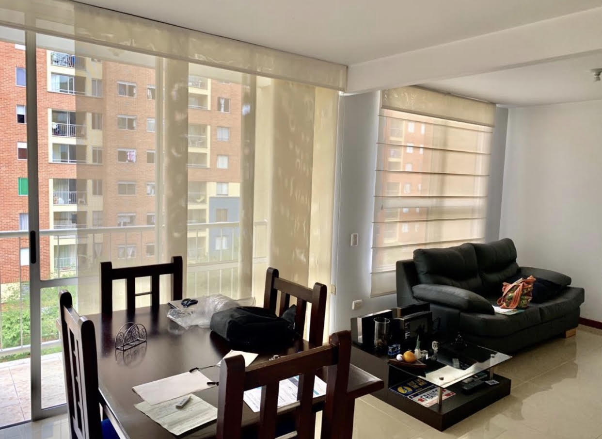 Panel Japonés y Romana en Screen al 3% de apertura