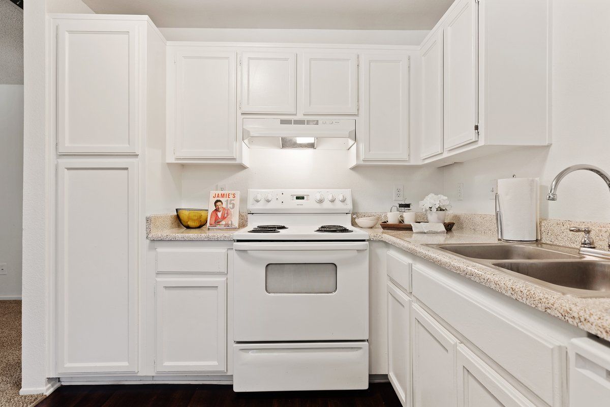Aventine Court property photo of Aventine Court interior kitchen