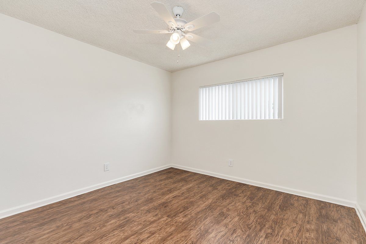 Canyon Drive property image of interior