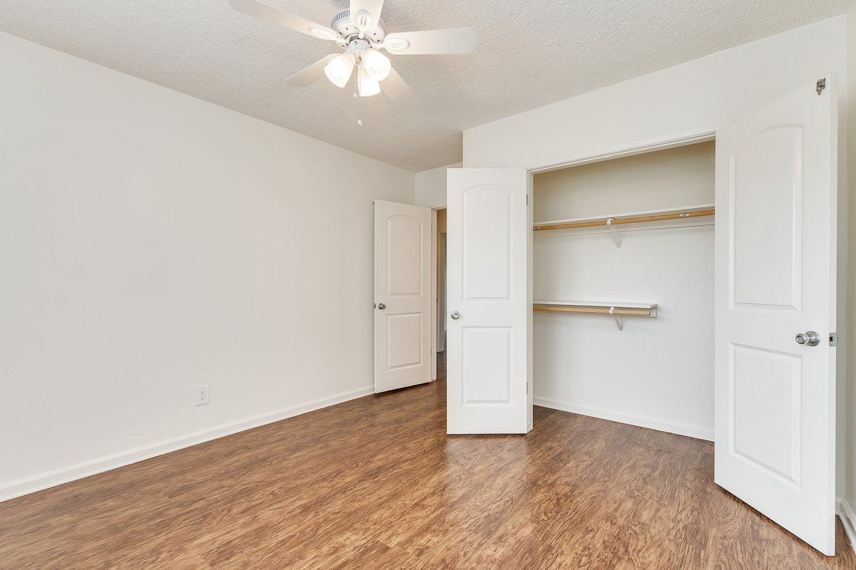 Canyon Drive property image of interior