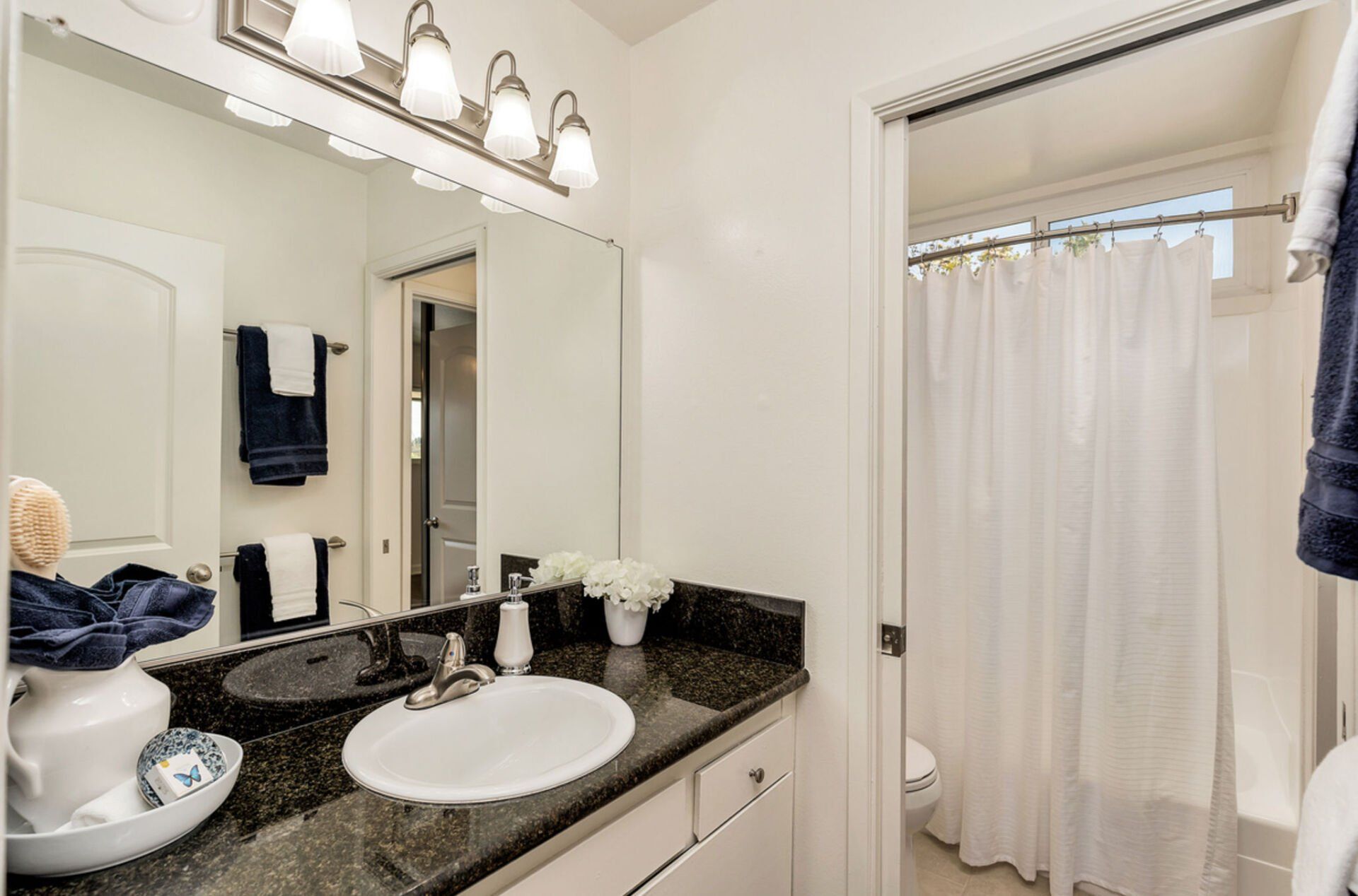 Vista Pacific property photo of exterior