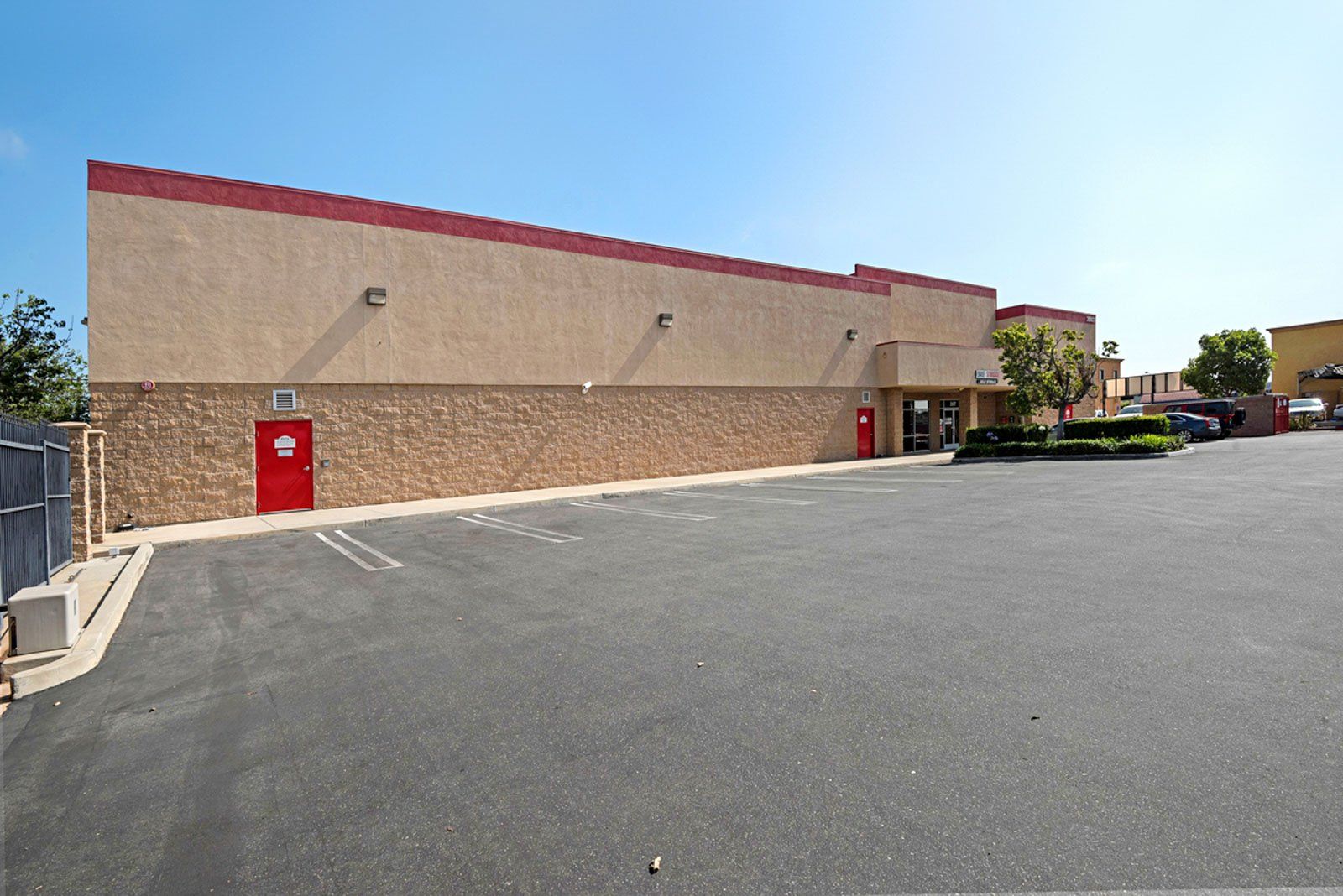 949 Storage Property Detail Image - exterior