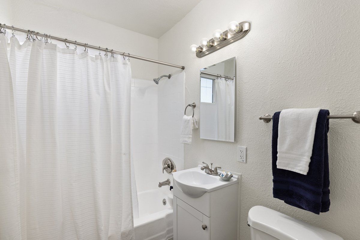 Bay Breeze Villas image of interior bathroom