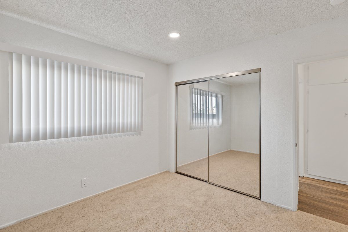 Bay Breeze Villas image of interior bedroom