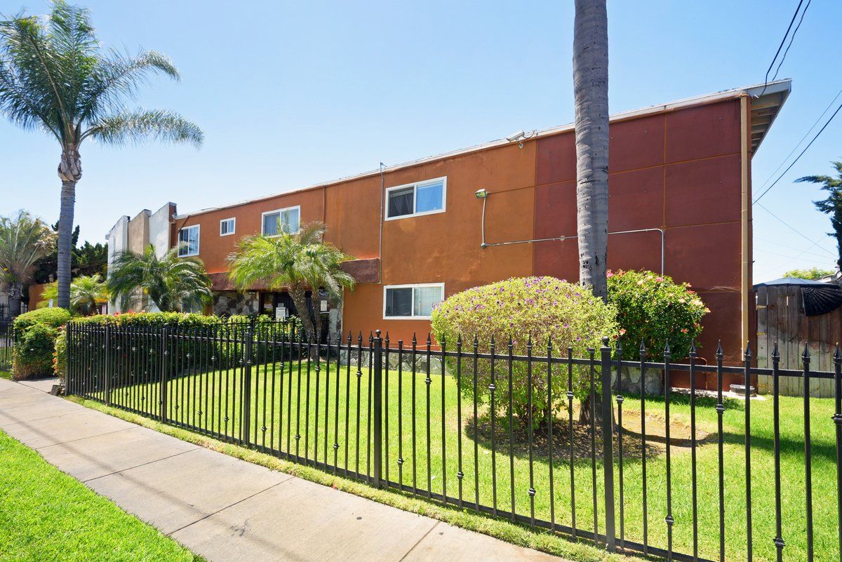 Eucalyptus Apartments Featured Image of exterior