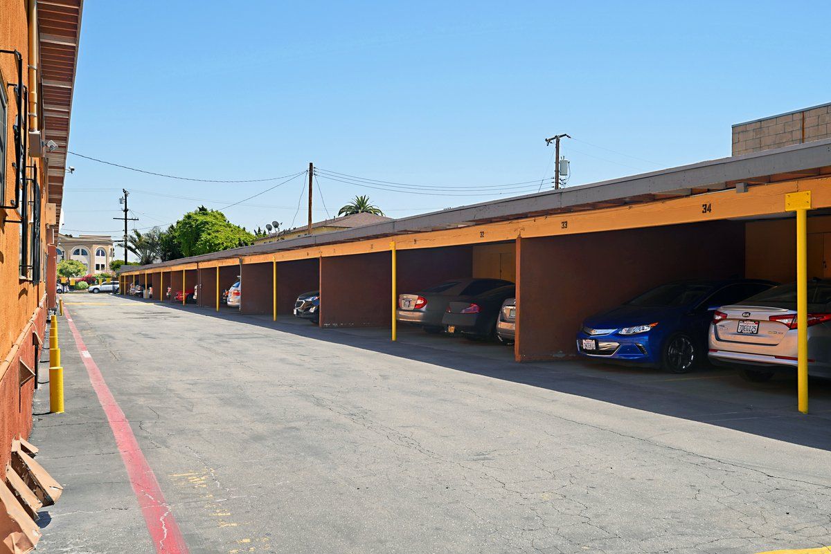 Eucalyptus Apartments property photo of exterior parking