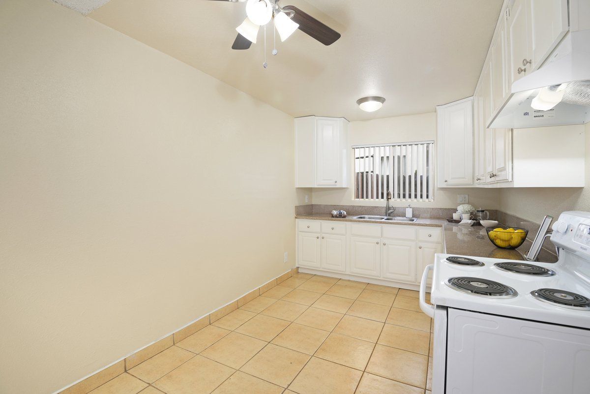 Eucalyptus Townhomes property photo of interior dining room