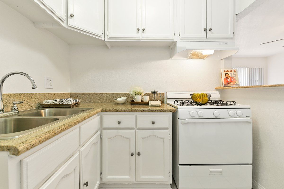 Ramona property photo of interior kitchen