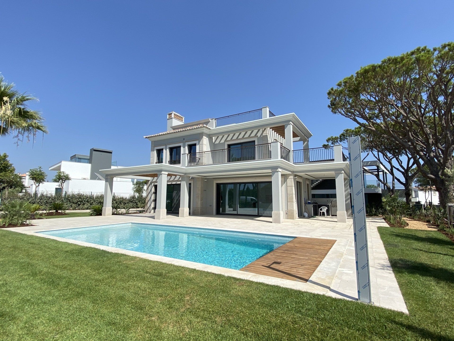 Control4 Smart Home, Algarve, Portugal by CPD Sound & Vision 
