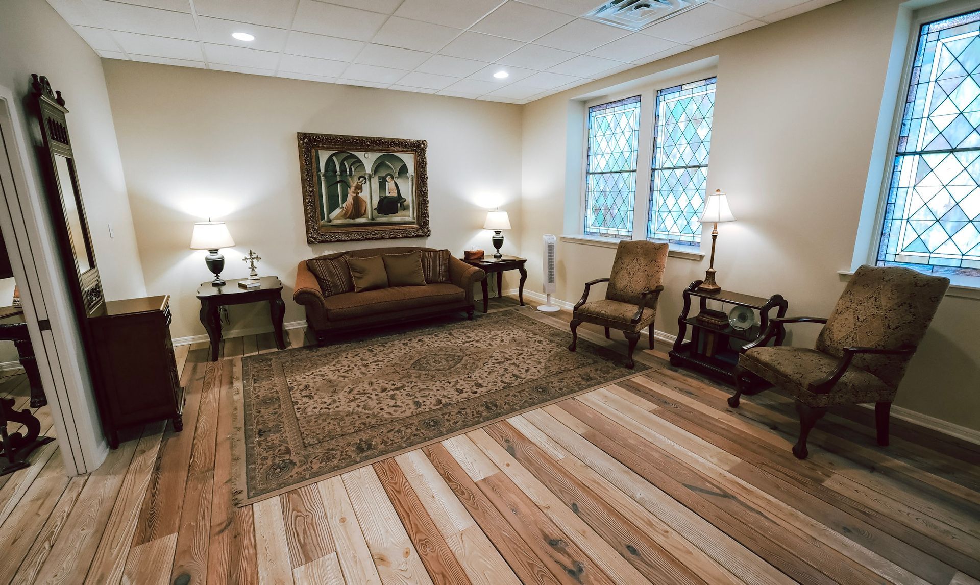 Sneed - Carnley Funeral Chapels Interior in Lampasas TX