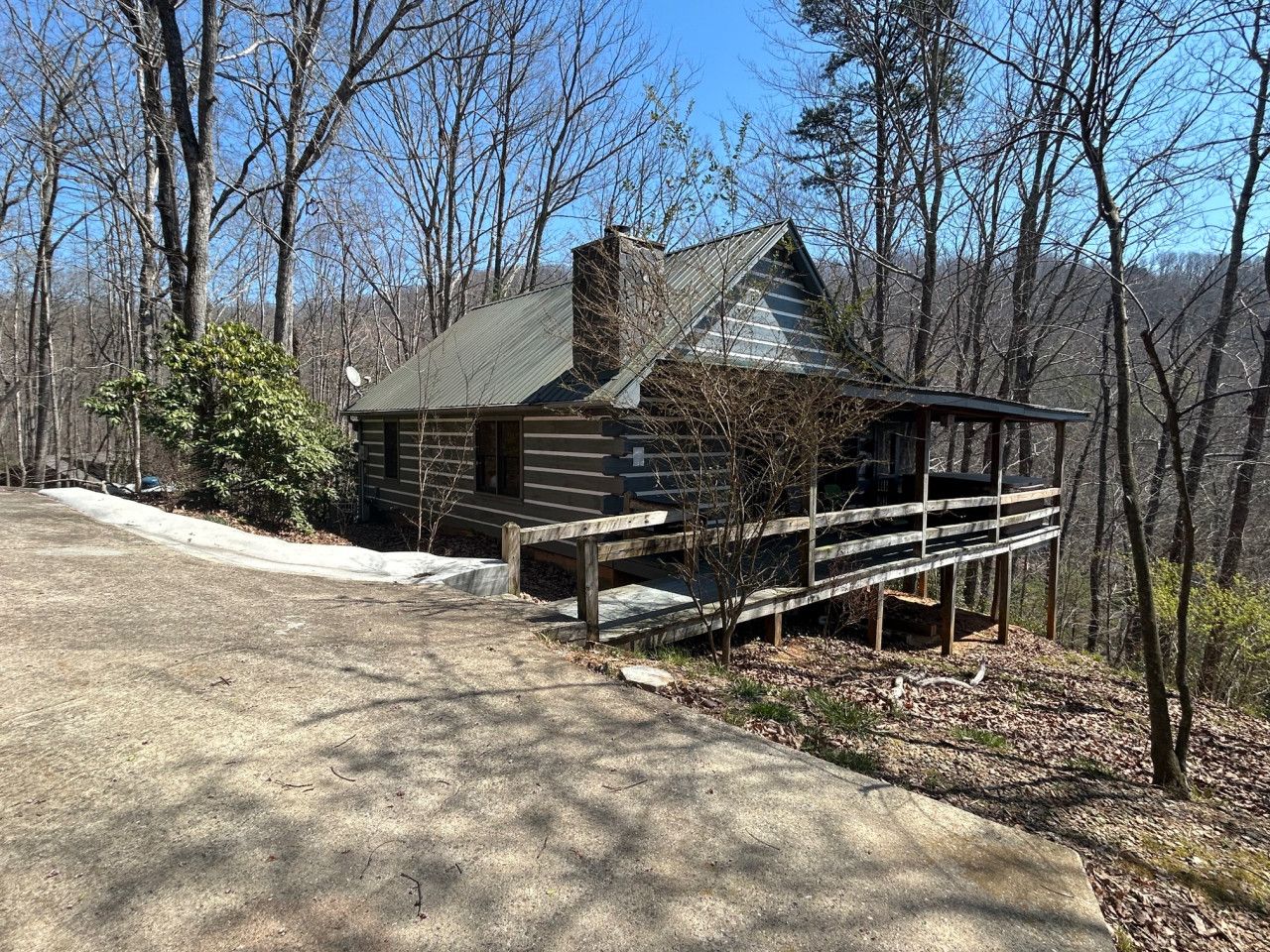 Image of Trail's End cabin which is managed by Mountain Escapes cabin rentals