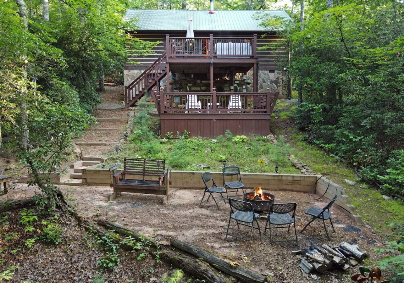 image of Laurel Creek vacation cabin rental which is a creekfront 2-bedroom, that also is pet-friendly