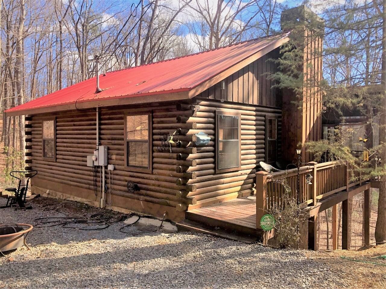 Image of Little Bushy Head cabin which is managed by Mountain Escapes cabin rentals