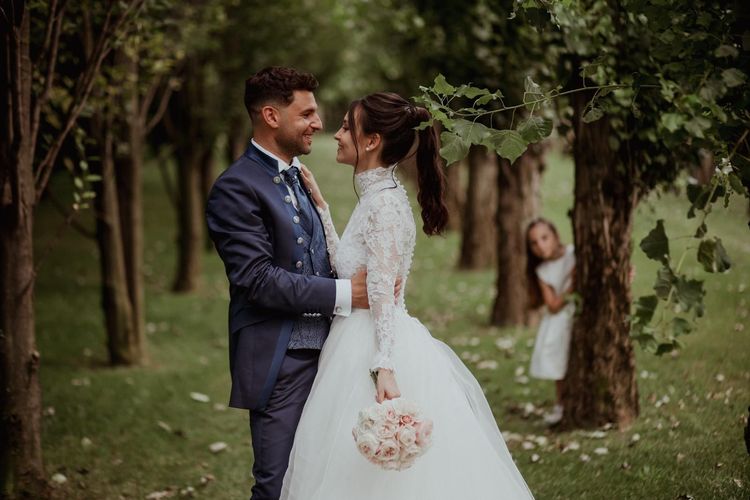 Sposi nel giorno del loro matrimonio con wedding planner in provincia di Milano